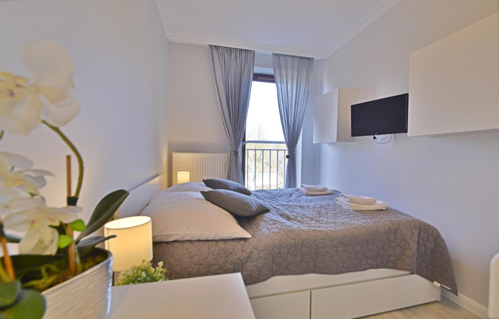 Osiedle Platan - Apartamenty Bryza - Centrum Свіноуйсьце Екстер'єр фото